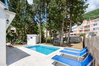Дома для отпуска House with pool Будва Дом с 3 спальнями-45